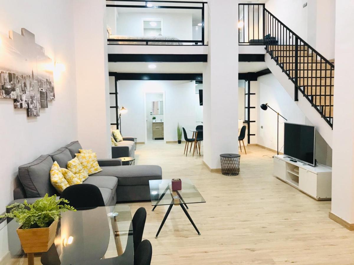Appartamento Modern & Spacious In Plaza De La Merced *